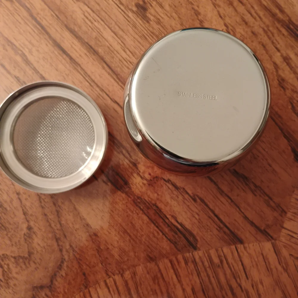 Williams Sonoma Silver Shaker with Lid